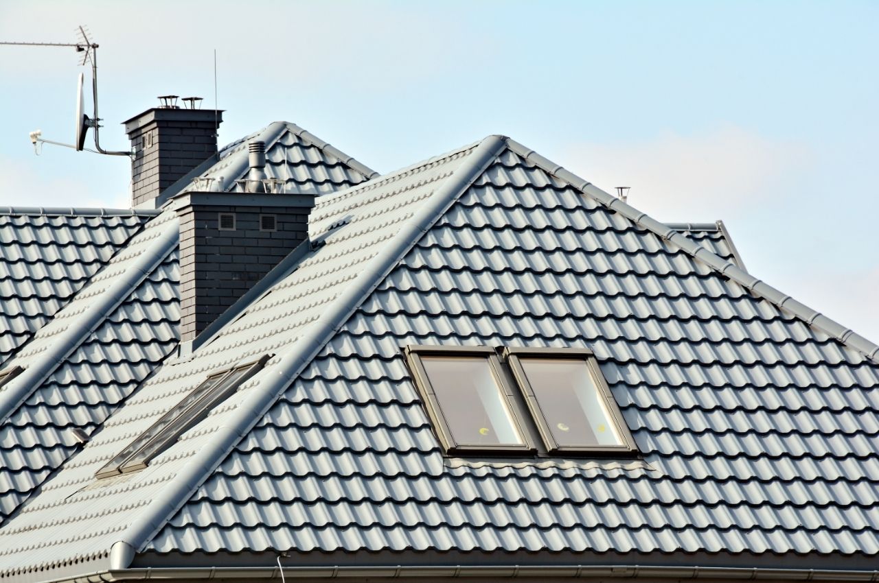 Skylights and Chimneys Increase the Price of a New Roof