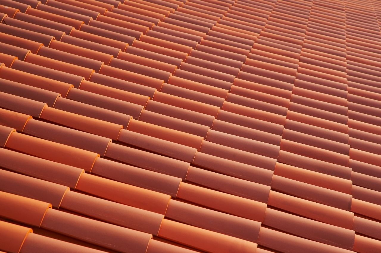Clay Roof Is Ideal for Colonial-Style Houses